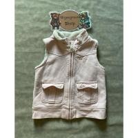 ราคา เสื้อกั๊ก เสื้อคลุมแขนกุดขนนุ่มของเด็กมือสอง สีชมพู Size 100 แบรนด์ Baby Gap ของแท้ สภาพ 90 (29229425780)