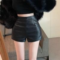 ราคา กางเกงขาสั้น PU หนังสีขาว ทรงเรียบ อวบเข้ารูป ลายพิมพ์แบบสตริง สไตล์คลาสสิก สายรัดเอวสูง มาพร้อมซิปลateral (48800674100)