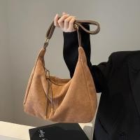 ราคา Dumpling Bag Retro Fashion Suede Design Commuter Bag Versatile Stylish Texture Shoulder Crossbody Bag Underarm Bag H035 (40772739476)