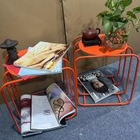 ราคา โต๊ะกาแฟโลหะสีส้มวินเทจพร้อมชั้นวาง2ชั้น ไม่ต้องประกอบกรอบโลหะแข็งแรงสําหรับห้องนั่งเล่นห้องนอนสํานักงาน การออกแบบประหยัดพื้นที่สําหรับนิตยสารหนังสือกาแฟ (28243239527)