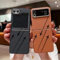 ราคา สําหรับ Samsung Galaxy Z Flip7 Flip6 Flip5 Flip4 Flip3 5G เครื่องบินเส้นทางพับโทรศัพท์กรณีหนัง TPU นุ่มสําหรับ Samsung Galaxy Z Flip 7 6 5 4 3 (28488434023)