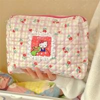 ราคา กระเป๋าแต่งหน้า Hello Kitty กระเป๋าแต่งหน้าความจุขนาดใหญ่ลายการ์ตูน KT กระเป๋าแต่งหน้าแบบพกพามีซิปกระเป๋าใส่แป้งสำหรับเดินทาง (25195302843)