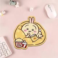 ราคา Chikawa Usawa แผ่นรองเมาส์รูปแปลก Chiikawa สาวมูลค่าสูงหนาแผ่นรองโต๊ะโน๊ตบุ๊คแผ่นรองเมาส์แบบพกพา Xiaobajii (28041117084)