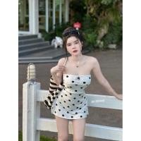 ราคา งานป้าย BK Brand งานเกาะอกผ้ายืดจุด ปักbk งานเสริมฟองน้ำดึงยางหลัง มาพร้อมกางเกงผ้ายืดปักbkดึงยางหลัง ผ้าดีมาก (41825782598)