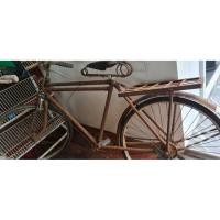 ราคา จักรยานโบราณคานคู่วงล้อ28นิ้วยี่ห้อสแตนดาร์ด สภาพดีสีถลอกมีสนิมแต่ไม่ผุยังเเข็งแรงขี่ได้สนใขสอบถาม080 4266291 (46351265159)