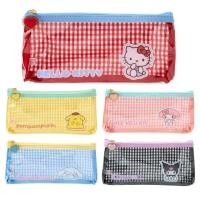 ราคา ของแท้พร้อมส่ง ซองซิบใสลายตาราง MX Sanrio Hello Kitty Clear Pen Case Size is approx 22 0 x 13 8 x 2 7cm (41558206968)