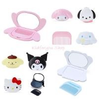 ราคา ของแท้พร้อมส่ง ตลับกระจกพร้อมหวี สำหรับพกพา ลาย Hello Kitty kt Hello Kitty HelloKitty Sanrio mx นำเข้าจากญี่ปุ่น (15520283593)