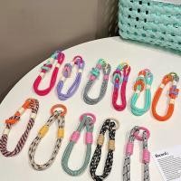 ราคา สายโซ่คล้องโทรศัพท์มือถือ กันสูญหาย คล้องข้อมือ หลากสี สไตล์เกาหลี ไฮเอนด์ สําหรับผู้หญิง (25352610527)