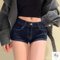 ราคา ยีนส์ขาสั้นสไตล์ยุค Y2K สไตล์เรโทรอเมริกัน กางเกงขาสั้น A line กางเกงขาสั้นเซ็กซี่สำหรับสาวๆ สไตล์เรโทร สีน้ำเงินเข้ม เอวต่ำ ยืดหยุ่น ทรงเข้ารูป กางเกงยีนส์อัลตร้า กางเกงขาสั้นฤดูร้อนเซ็กซี่ กางเกงรัด