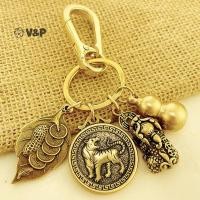 ราคา V P 2022 จี้ปีเสือพร้อมหัวเข็มขัดและพวงกุญแจมะระทองแดง พวงกุญแจ (49151353346)