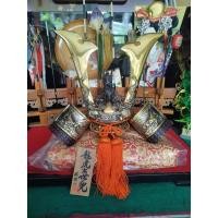 ราคา นำเข้า หมวกโลหะใบใหญ่ สูงประมาณ 45cm พร้อมหมอนรอง งานสะสมสุดคลาสสิก ดีไซน์หรู ดูสง่า (43263150588)