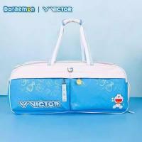 ราคา มาแล้ว กระเป๋าแบดโดราเอมอน รุ่นไหม่ล่าสุดกระเป๋าใส่ไม้แบดโดราเอมอน รุ่นท็อปสุดใส่ของได้6ช่องDoraemon X Victorกระเป๋ากีฬา (42605408334)