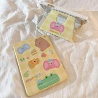 ราคา น่ารักการ์ตูน iPad air4 5 6 7 เคสป้องกัน 9th Generation หมุนอะคริลิค pro2024 Apple iPad Pro 11A16 10th Generation 11th Generation iPad 10 กรณี air5 iPad air 6 iPad 10 2 นิ้ว Pro2024 iPad mini7 (411737