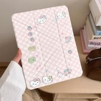 ราคา Y shape iPadกรณีพร้อมช่องเสียบปากกาอะคริลิคตารางHello KittyเหมาะสําหรับiPad Air4 Air5 Air6 10th10 9 iPad gen9 gen8 gen7 10 2 Air3 Air1 Air2 Pro11 2022 2024 แท็บเล็ตป้องกันกรณี (25938904663)