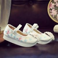 ราคา รองเท้าเด็กสไตล์ Hanfu แบบเจ้าหญิง ส้นสูงมีลูกปัด Retro Style (28742563883)