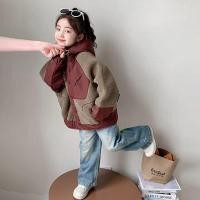 ราคา สาวแจ็คเก็ตฤดูใบไม้ร่วงฤดูหนาวสไตล์แฟชั่นสาวฤดูหนาวเสื้อผ้าคลุมด้วยผ้าท็อปส์เสื้อผ้าเด็กแกะขนแกะเสื้อกันหนาว (26116506839)