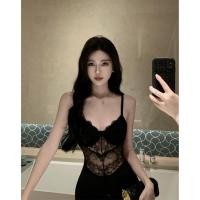 ราคา สินค้าจัดส่งทันที ชุดเดรสสายเดี่ยว ผ่าข้าง แต่งลูกไม้ สีดํา เซ็กซี่ (25917825290)