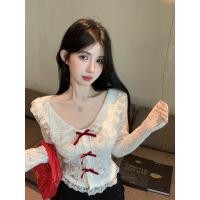 ราคา เสื้อยืดแขนยาว ออกแบบด้วยลายสตรอเบอร์รี่สีดำและโบว์ลูกไม้ (54251649581)