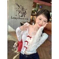 ราคา เสื้อแขนยาวผู้หญิง ลายลูกไม้ สีดำเหมือนสตรอเบอร์รี่ แบบคอวีภายใน (43826529825)