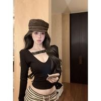 ราคา เสื้อยืดแขนยาวคอกลมสำหรับผู้หญิง สไตล์เกาหลี ไซซ์กระชับ ลายลูกไม้ สีดำเหมือนสตรอเบอร์รี่ (47201569748)