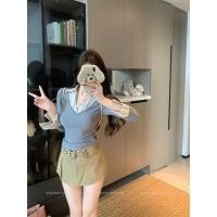 ราคา เสื้อยืดแขนยาวสำหรับผู้หญิง สีดำและแดงสตรอเบอร์รี่ มีการยุบเอวให้เข้ารูป (42722460075)