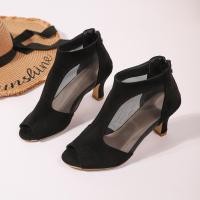 ราคา รองเท้าบูทหุ้มข้อสำหรับผู้หญิง พร้อมให้เลือกหลายไซส์ (57000620606)