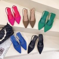 ราคา รองเท้าส้นสูง หัวแหลม สีเขียว สีดํา สําหรับผู้หญิง (14188746723)