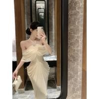 ราคา ชุดเดรสรัดเอวลูกไม้แบบเปิดไหล่เซ็กซี่สำหรับผู้หญิงเดรสรัดสะโพกใส่แล้วดูผอมดูดีดีไซน์สำหรับฤดูร้อน (25394690981)
