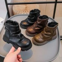 ราคา รองเท้าหนังสไตล์ใหม่ ปี 2025 กันน้ำ สำหรับทุกวัย รองเท้าหิมะฟูกันหนาว (56500261139)