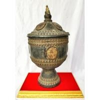 ราคา บาตรน้ำมนต์ ปวเรศ ที่ระลึกมหาสมณุตตมาภิเศก วัดบวรนิเวศวิหาร ปี 2434 สูง14นิ้ว (19310501661)