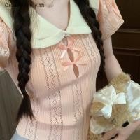 ราคา CrownFamily เสื้อยืดแขนสั้นแบบฮอลโลว์สลิม สำหรับผู้หญิง ออกแบบมาด้วยโบว์หวานและคอกลมสไตล์ตุ๊กตา (44026350479)