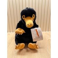 ราคา ตุ๊กตา นิฟเฟลอร์ Niffler จากภาพยนตร์ สัตว์มหัศจรรย์และถิ่นที่อยู่ Fantastic Beasts แท้จากญี่ปุ่น สภาพ 99 ตั้งโชว์ (42615167086)