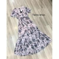 ราคา Twin Shop FLORAL MAXI DRESS เดรสสีชมพูลายดอกสีฟ้าอ่อน Size S (44376485614)