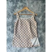 ราคา เสื้อตัวยาวผ่าข้างแขนกุดคอเหลี่ยมลายกราฟฟิกสีม่วงครีม size อก34 35 ยาว26 ซิปหลัง D121 (24942462424)