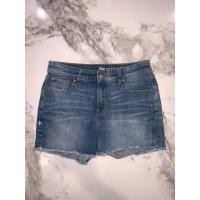 ราคา Gap High Rise Cut Off Short กางเกงยีนส์ขาสั้น เอว 28 A276 (23786764922)