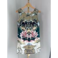 ราคา E285 เดรสทรงตรง shift dress พิมพ์ลายดอกไม้และต้นปาล์มสไตล์ฮาวาย Tropical Hawaiian Floral Printed Shift Dress (43021693969)