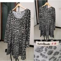 ราคา เดรสลายเสือดาว แบรนด์เนม Size M 153 23 17 (6900083373)