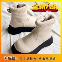 ราคา รองเท้าผ้าฝ้ายผู้หญิงในสต็อกรองเท้าบูทลุยหิมะบุขนกำมะหยี่สำหรับฤดูหนาวรองเท้าบูทที่อบอุ่นสำหรับเด็กผู้หญิงรองเท้าบูทลุยหิมะพื้นหนาสำหรับคนตัวเล็กรองเท้าบูทสั้นเพิ่มความสูงหัวกลมแบบใหม่สำหรับฤดูหนาวของ