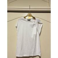 ราคา Jaspal brand Z S เสื้อยึด สีขาว ทรงเก๋ๆ สวย สภาพดีมาก อก 38 ความยาว 24 (47051966906)