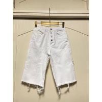 ราคา Zara Basic Denim brand กางเกงยีนส์ ขนสั้น สีขาว สวย สภาพดี เอว26 สะโพก36 ความยาว24 (40217451521)
