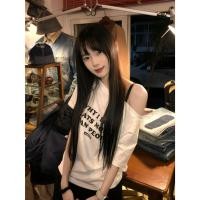 ราคา เสื้อยืดผู้หญิง ปาดไหล่ได้ สายเกาหลี ทรงหลวม ใส่ชิคๆ สวมใส่สบาย สีขาว สไตล์อเมริกัน cintage คอกว้าง เสื้อยืดสวยๆผู้หญิง (42900365663)