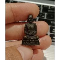 ราคา รูปหล่อนั่งพับเพียบ คุณแม่บุญเรือน โตงบุญเติม วัดอาวุธฯ อุบาสิกา ผู้บรรลุธรรม ชั้นสูง (43901716929)