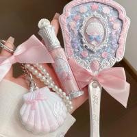 ราคา FLOWER KNOWS Mirror Pearl Mobile Mirror กระจกแต่งหน้าหน้า เจ้าหญิงความงามสูง (43662386975)