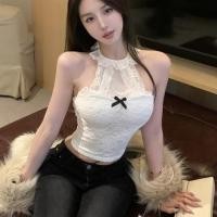 ราคา ลูกไม้เย็บสีขาวเชือกแขวนคอยกทรงผู้หญิงฤดูร้อนที่มีแผ่นหน้าอก (27382846363)