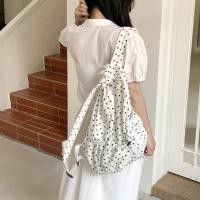 ราคา กระเป๋าเป้ลายจุดศิลปะน้ำหนักเบาใหม่สำหรับเด็กผู้หญิง สไตล์มหาวิทยาลัย กระเป๋าโรงเรียนแบบมีเชือกรูดพับเก็บได้ สไตล์ญี่ปุ่น (42902580079)