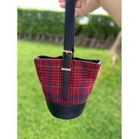 ราคา กระเป๋าถือ สะพายcrossbody ลายสก็อตสีแดง (43623725542)
