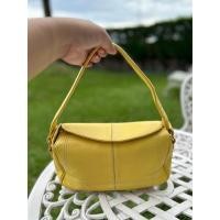 ราคา กระเป๋าสะพาย ทรงพอช หนังแท้ เนื้อนิ่ม น้ำหนักเบา มือสอง (43015324321)