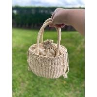 ราคา กระเป๋าถือ สานทรงกลม สามารถรูดเป็นขนมจีบได้ (42022949038)