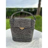 ราคา กระเป๋าหนังละมั่งแท้ สามารถปรับสายได้ มือสอง (40962456585)