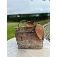 ราคา กระเป๋าถือ ทรงกล่องสูง ลายโมเสก วินเทจ มือสอง (28040267508)